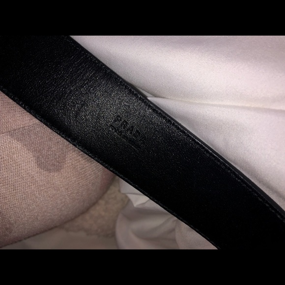 Gorgeous AUTHENTIC not sold anymore Prada belt! - Picture 5 of 5